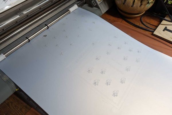 Cutting out the design on my Silhouette Cameo